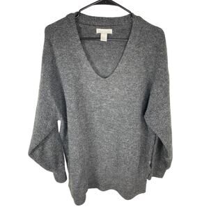 H&M Womens Gray Knit V-Neck Sweater Size S